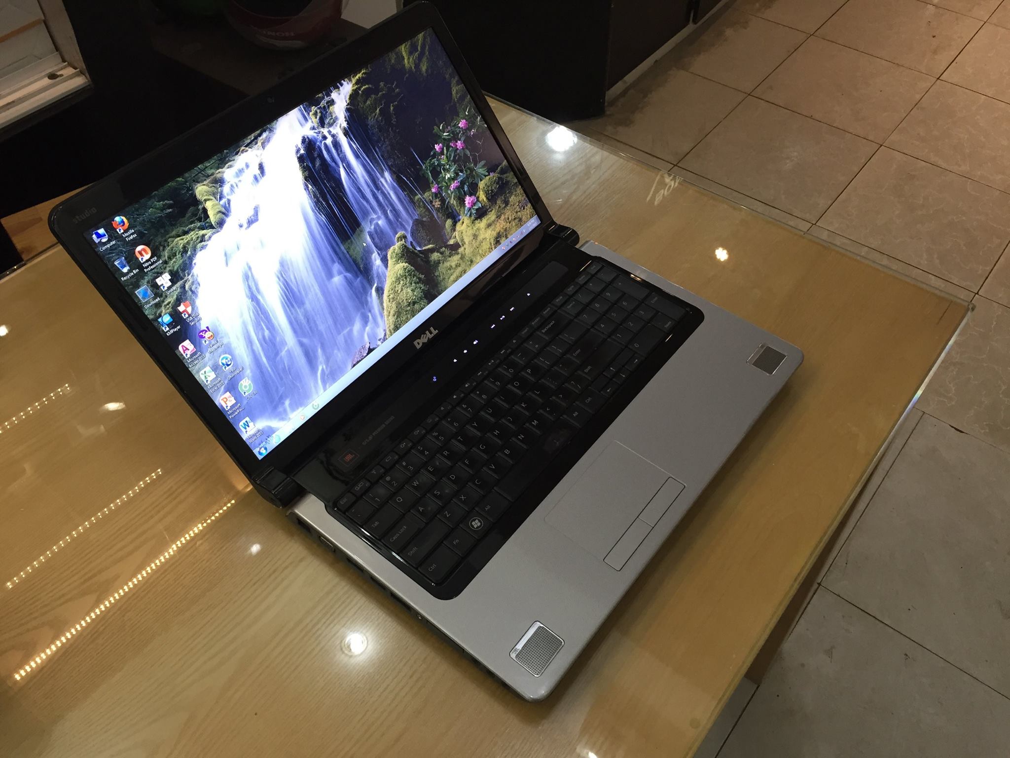 Laptop Dell Studio 1747_3.jpg